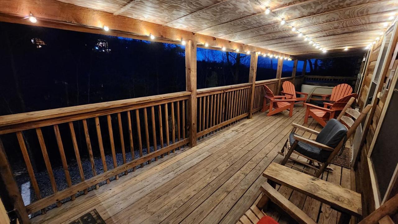 Rustic Cabin Sevierville Exterior photo