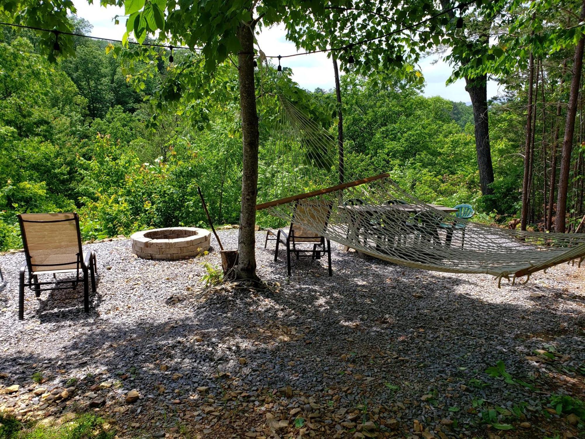 Rustic Cabin Sevierville Exterior photo